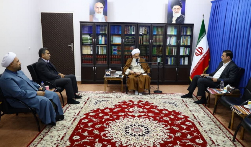 دیدار سرپرست سازمان منابع طبیعی با نماینده ولی فقیه در مازندران 