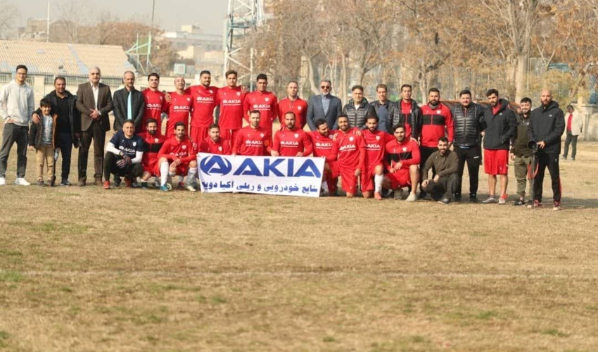 قهرمانی افق سعید در فوتبال کارگری با مربیگری حمید گودرزی