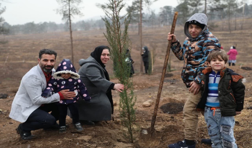 گزارش تصویری درختکاری روز پدر در تهران