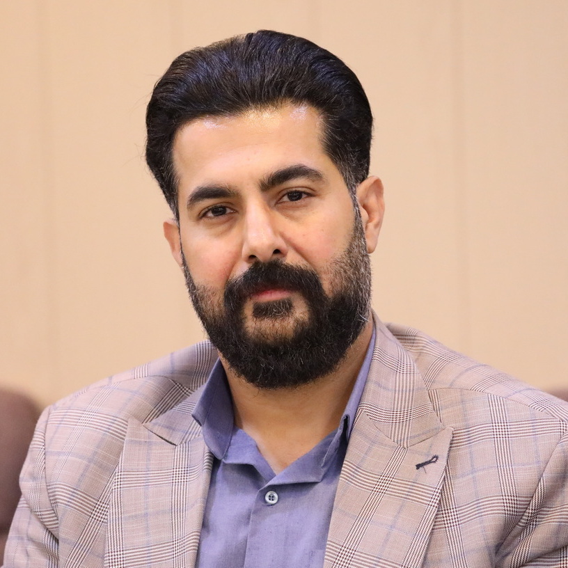 طاها منصوری