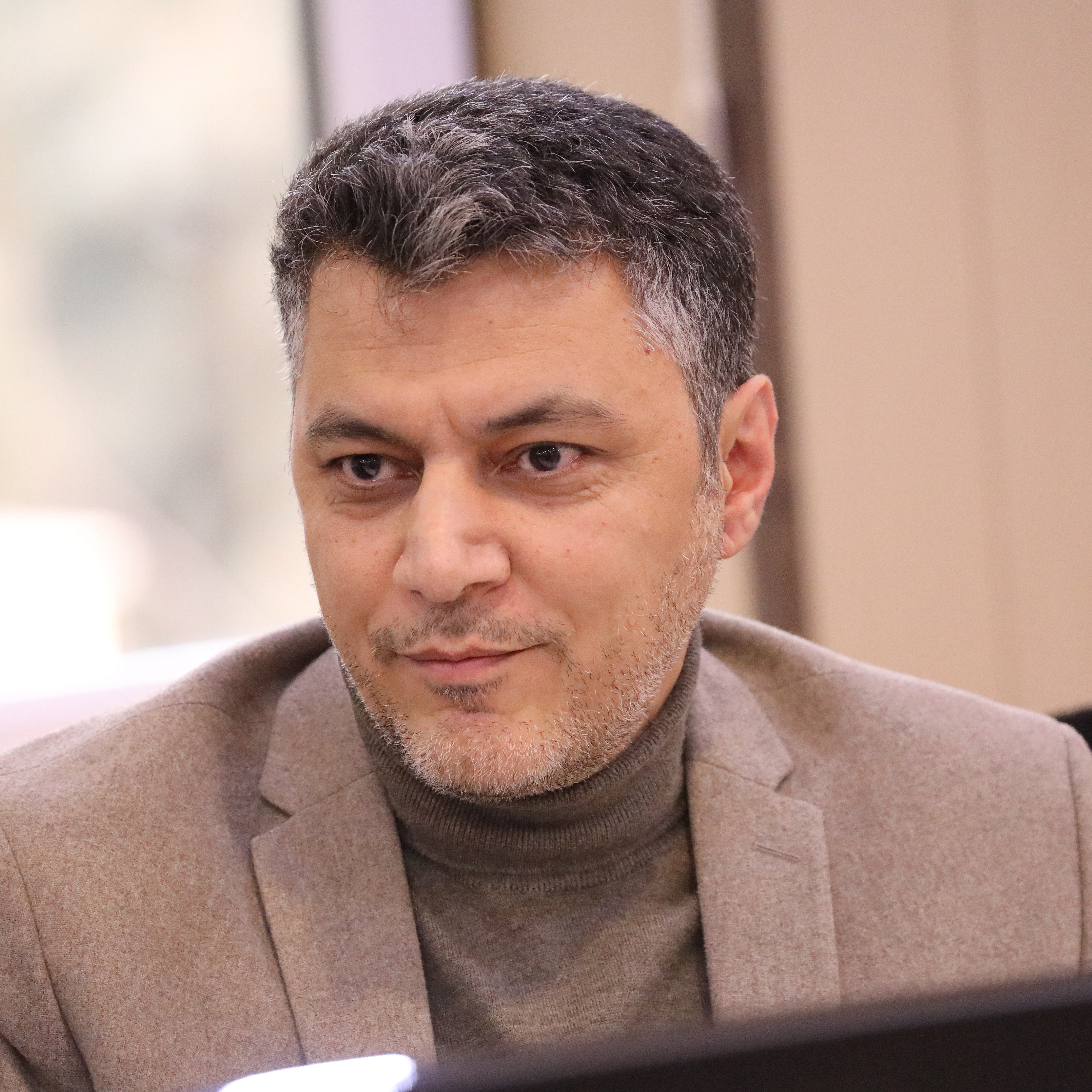 امیرکیوان درویش